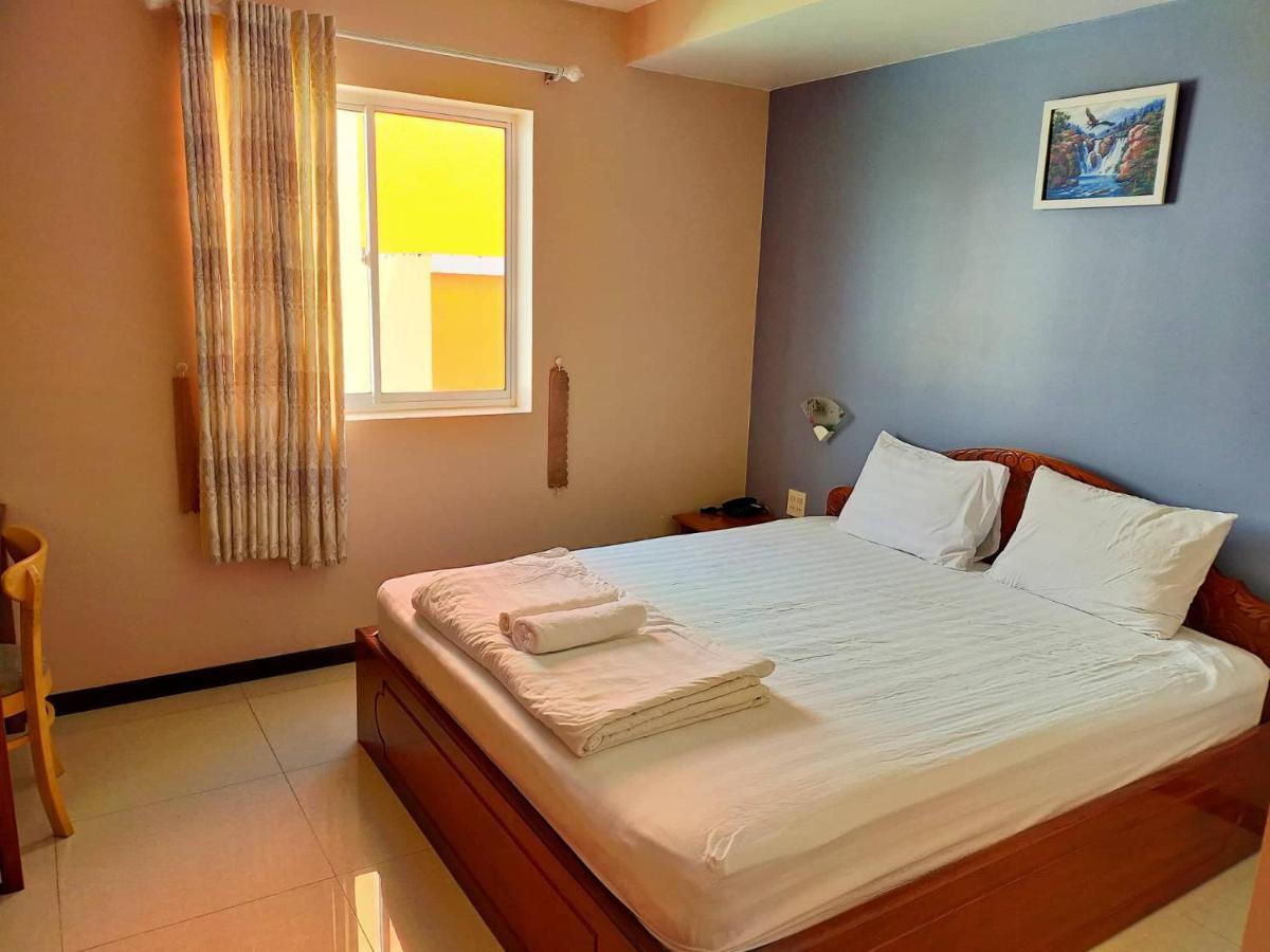 Bao Anh Motel Hà Tiên Exteriör bild